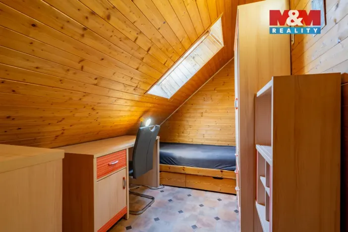 Prodej bytu 4+1, Větřní, Frymburská, 70 m2