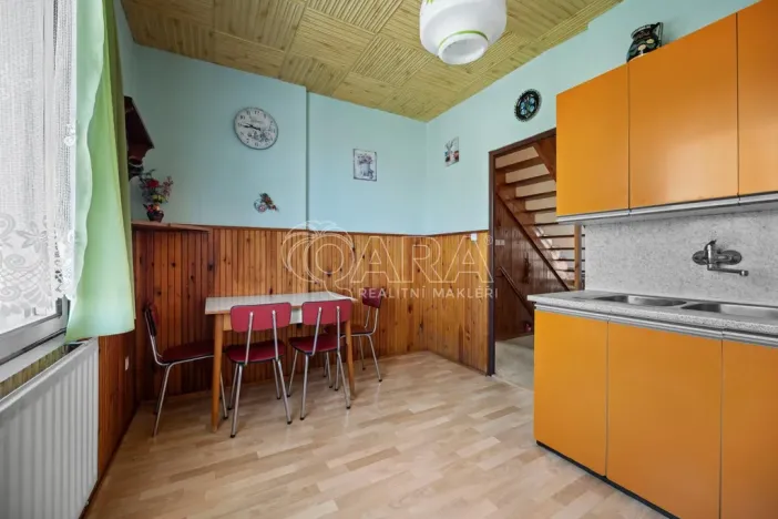 Prodej rodinného domu, Chorušice, 189 m2