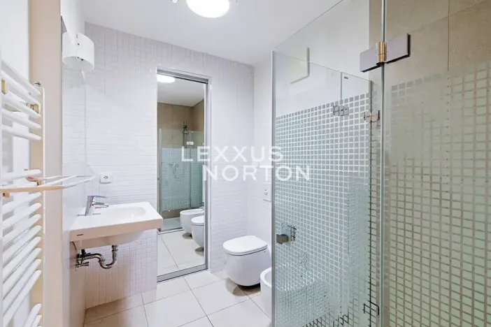 Pronájem bytu 5+kk, Praha - Smíchov, U Dívčích hradů, 202 m2