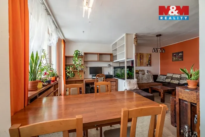 Prodej bytu 3+1, Praha - Horní Počernice, Mezilesí, 75 m2
