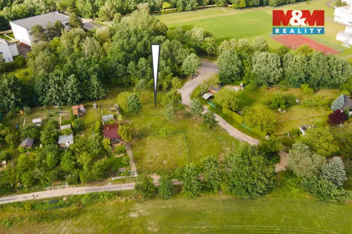 Prodej zahrady, Pardubice, 400 m2