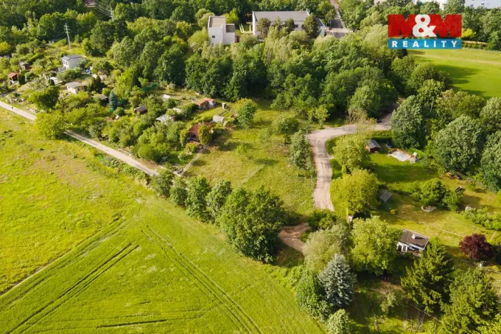 Prodej zahrady, Pardubice, 400 m2