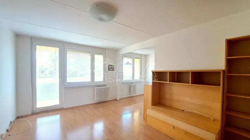Pronájem bytu 3+1, Praha - Kobylisy, Pohnertova, 70 m2