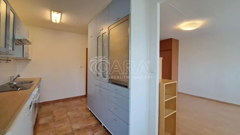 Pronájem bytu 3+1, Praha - Kobylisy, Pohnertova, 70 m2