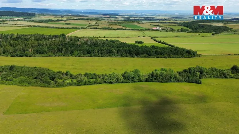 Prodej komerčního pozemku, Nepomyšl, 65330 m2