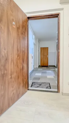 Pronájem bytu 2+kk, Praha - Hlubočepy, Gabinova, 47 m2