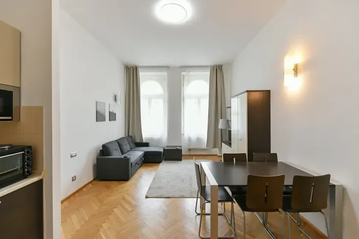 Prodej bytu 2+kk, Praha - Nové Město, Hálkova, 49 m2