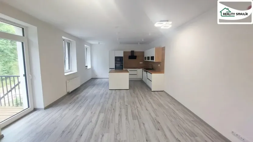 Pronájem bytu 3+kk, Cheb, Břehnická, 90 m2