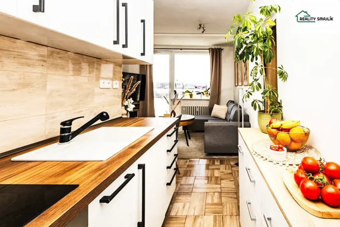 Pronájem bytu 2+1, Cheb, Obětí nacismu, 57 m2