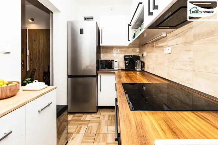 Pronájem bytu 2+1, Cheb, Obětí nacismu, 57 m2