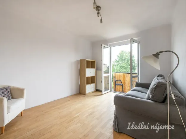 Pronájem bytu 2+1, Praha, Konopišťská, 54 m2