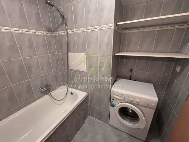 Pronájem bytu 2+kk, Plzeň, Plzenecká, 42 m2