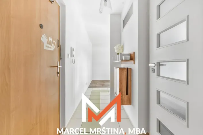 Prodej bytu 1+kk, Náchod, Pražská, 27 m2