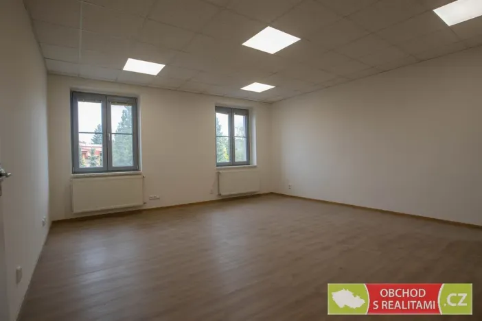 Pronájem kanceláře, Říčany, 17. listopadu, 24 m2