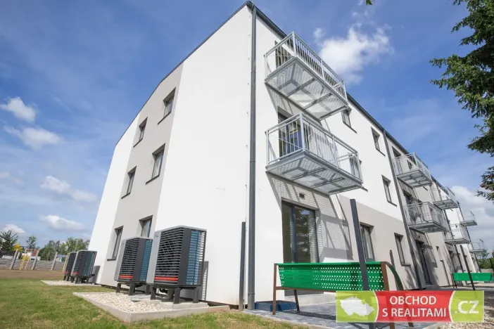 Pronájem bytu 2+kk, Kostelec nad Černými lesy, 44 m2
