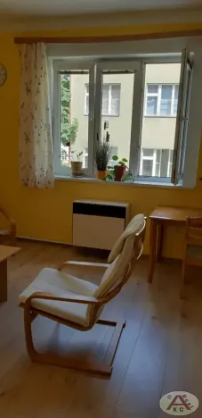 Pronájem bytu 1+kk, Praha - Košíře, Slávy Horníka, 34 m2