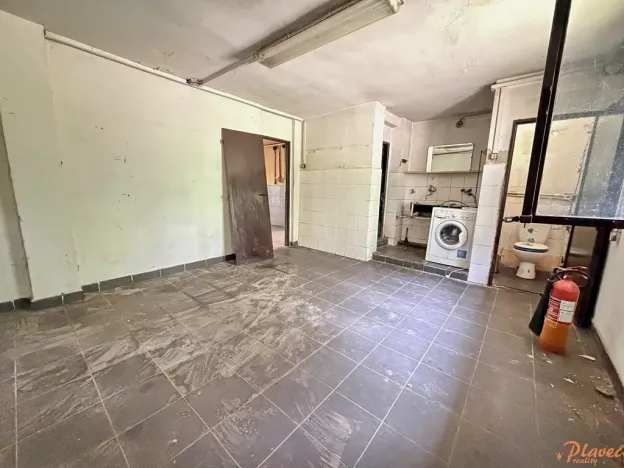 Pronájem skladu, Praha, Roztocká, 70 m2