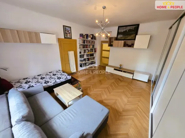 Prodej bytu 3+1, Praha - Žižkov, Hartigova, 89 m2