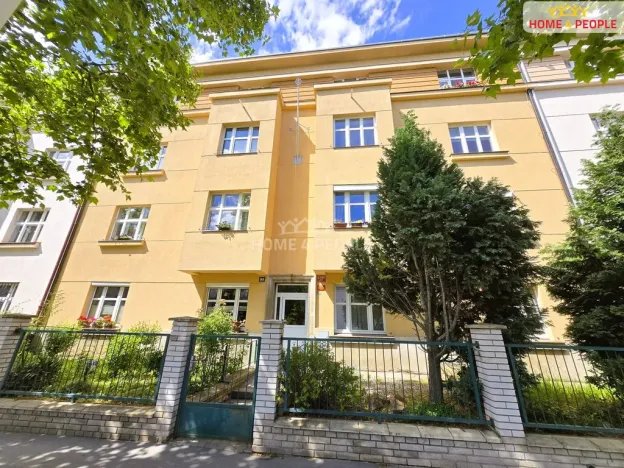 Prodej bytu 3+1, Praha - Žižkov, Hartigova, 89 m2