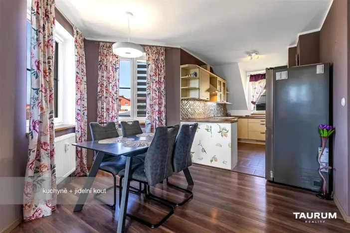 Prodej bytu 3+kk, Tlučná, U Špejcharu, 78 m2