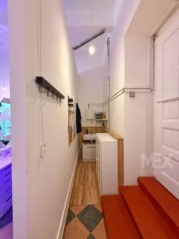 Pronájem obchodního prostoru, Praha - Vinohrady, Kolínská, 36 m2