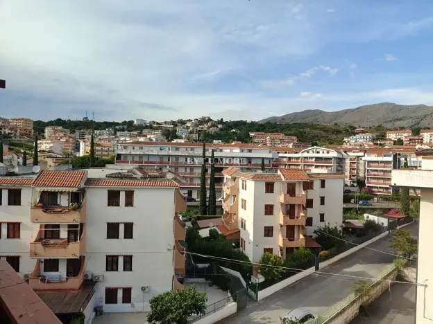 Prodej bytu 3+kk, Scalea, Itálie, Via Lauro, 50 m2