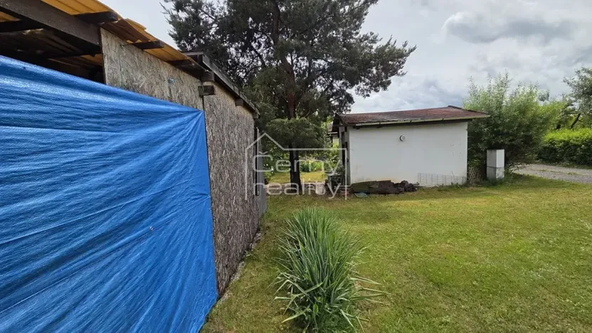 Prodej pozemku pro bydlení, Hradec Králové, Červený Dvůr, 1081 m2