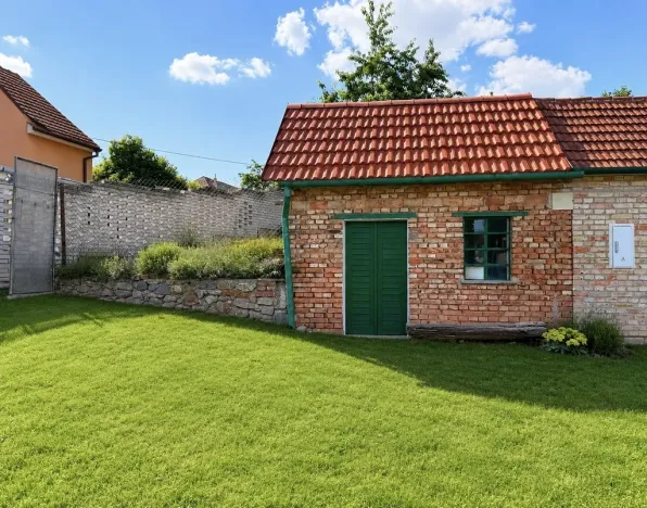 Prodej vinného sklepa, Týnec, Sportovní, 55 m2