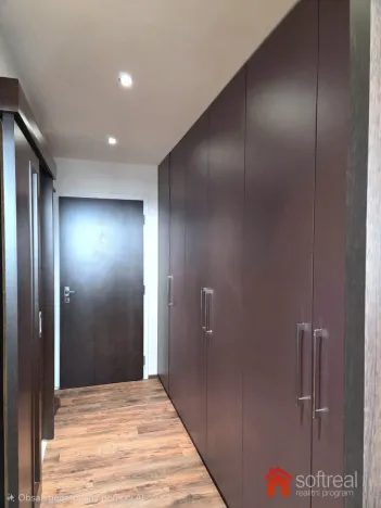 Pronájem bytu 2+kk, Praha - Kobylisy, Třeboradická, 40 m2