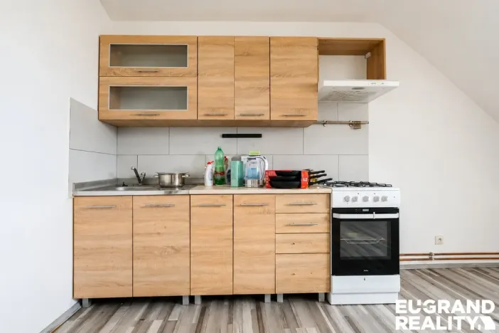 Prodej ubytování, Šluknov, nám. Míru, 330 m2