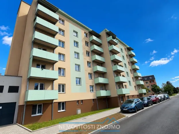 Prodej bytu 1+kk, Znojmo, Pražská sídl., 21 m2