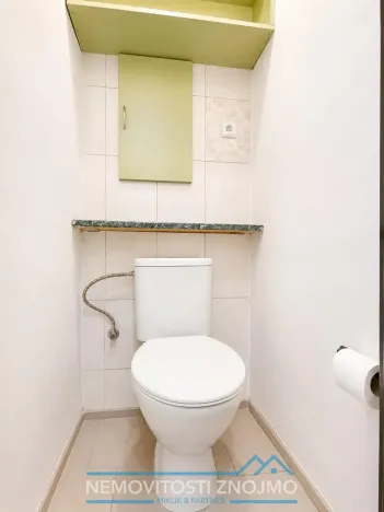 Prodej bytu 1+kk, Znojmo, Pražská sídl., 21 m2