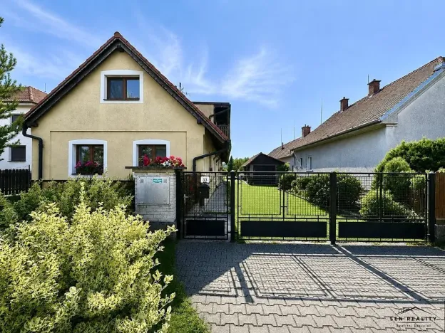 Prodej bytu 2+kk, Libišany, 81 m2