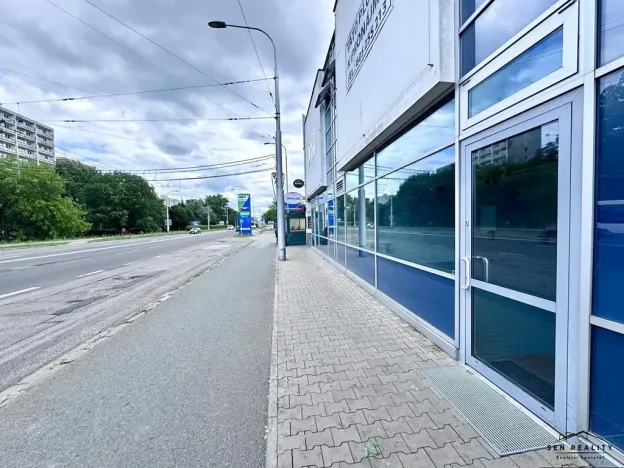 Pronájem kanceláře, Pardubice, Bělehradská, 35 m2