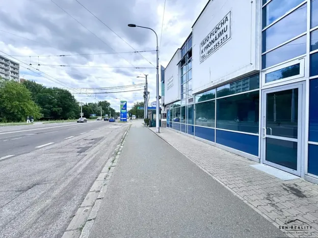 Pronájem kanceláře, Pardubice, Bělehradská, 35 m2