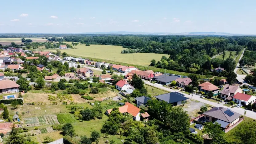 Prodej rodinného domu, Týnec, Náves, 130 m2
