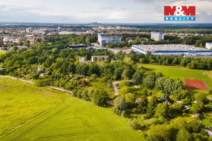 Prodej zahrady, Pardubice, 412 m2