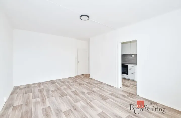 Pronájem bytu 3+1, Praha - Horní Měcholupy, Parmská, 80 m2