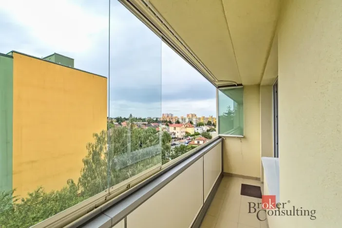 Pronájem bytu 3+1, Praha - Horní Měcholupy, Parmská, 80 m2