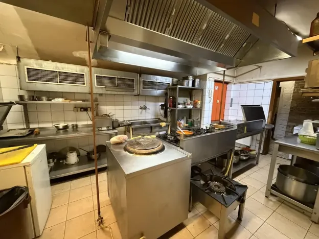 Pronájem restaurace, Praha - Vinohrady, Rumunská, 300 m2