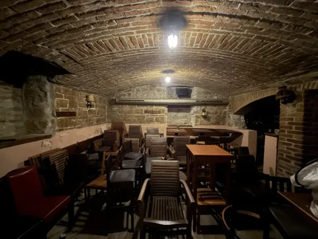 Pronájem restaurace, Praha - Vinohrady, Rumunská, 300 m2