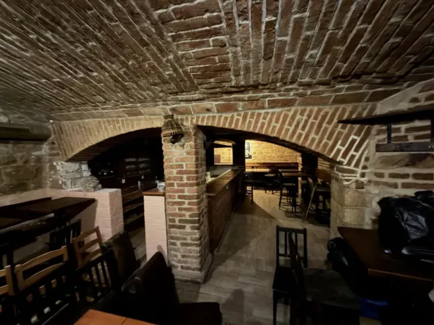 Pronájem restaurace, Praha - Vinohrady, Rumunská, 300 m2