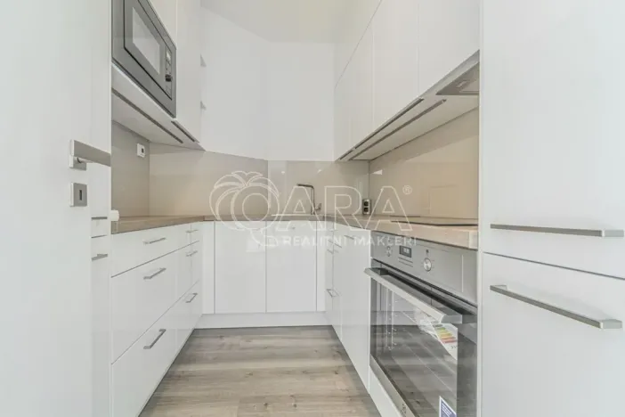 Pronájem kanceláře, Praha - Stodůlky, Za Lužinami, 96 m2