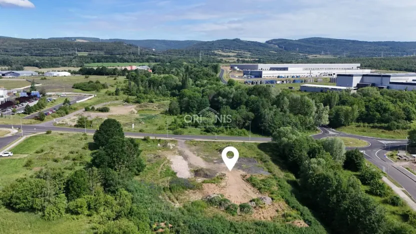Prodej komerčního pozemku, Klášterec nad Ohří, Palackého, 5674 m2