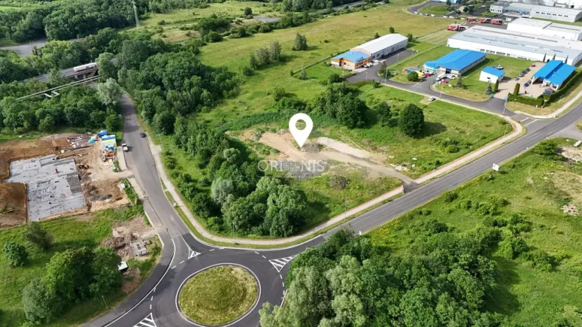 Prodej komerčního pozemku, Klášterec nad Ohří, Palackého, 5674 m2