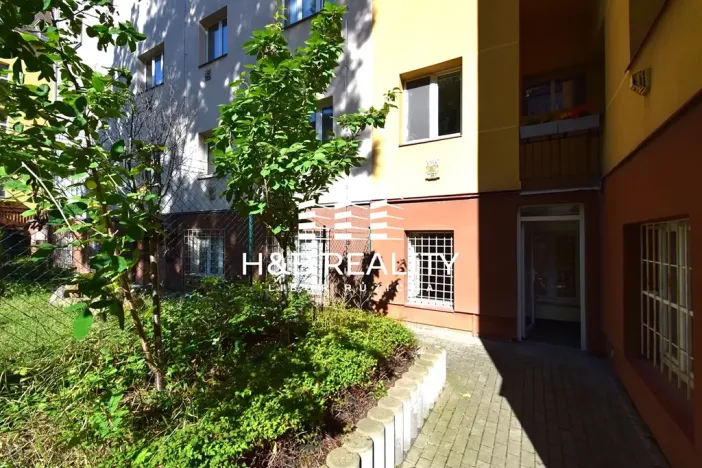 Prodej bytu 2+1, Praha - Nusle, U družstva Ideál, 48 m2