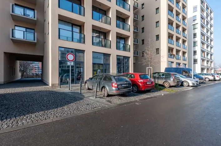 Pronájem obchodního prostoru, Praha - Karlín, U Mlýnského kanálu, 54 m2