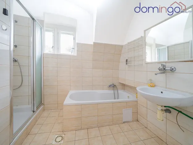 Prodej rodinného domu, Linhartice, 180 m2