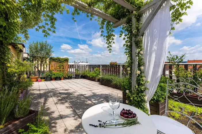 Pronájem bytu 3+kk, Praha - Bubeneč, U Sparty, 110 m2