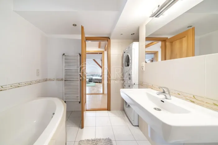 Prodej bytu 4+1, Praha - Nové Město, Truhlářská, 123 m2